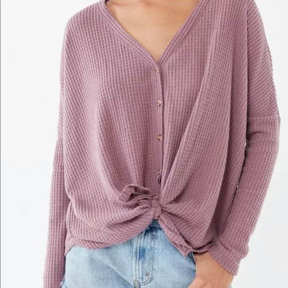 Out From Under Jojo Oversized Thermal Button Top Urban Outfitters lavender SZ L - Picture 1 of 12